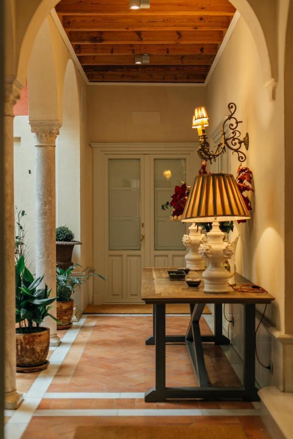 Casa Patio Del Siglo XIX Aparthotel Seville Luaran gambar